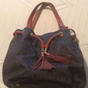 Women’s Michael kors purse